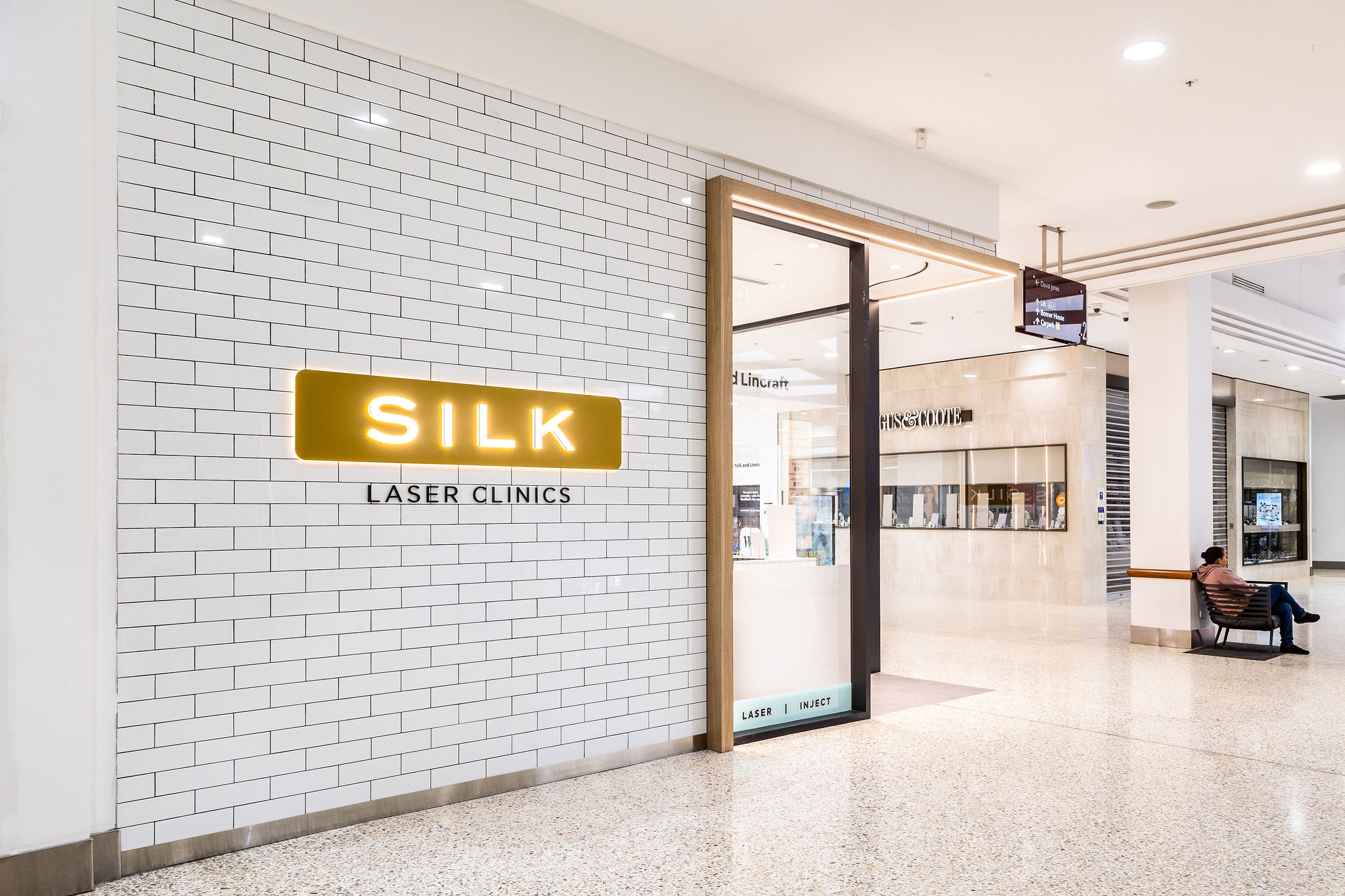 Silk Skin Clinic Earville